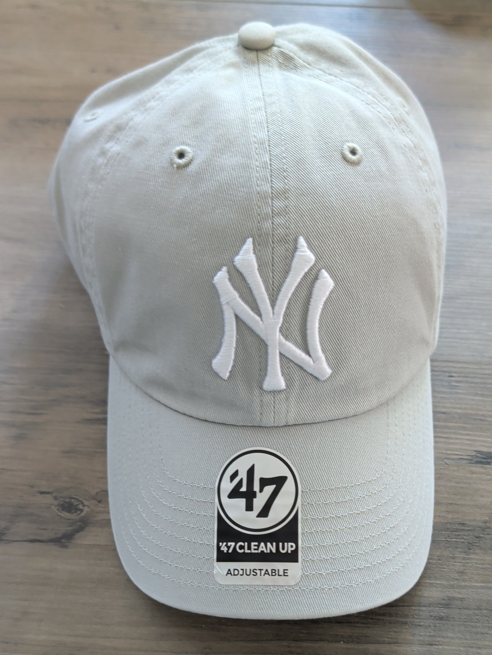 New York Yankees '47 Brand Classic Cap in Light Gray